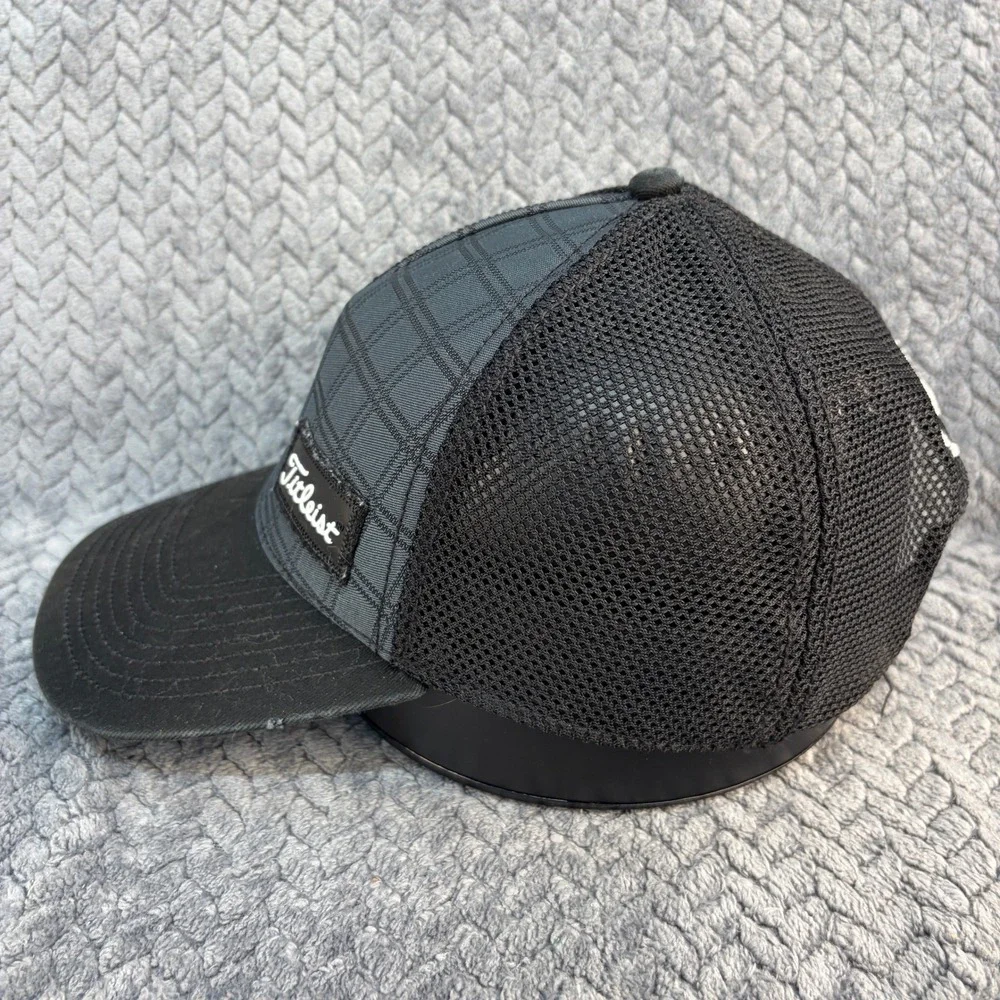 Titleist Golf Hat Grey Grid Black Mesh Snapback Trucker Cap Mens